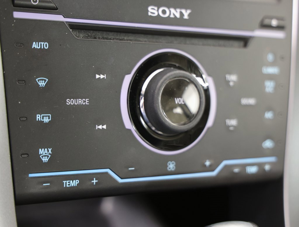 Used 2015 Ford Fusion Titanium image 9