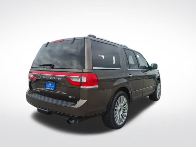 Used 2015 Lincoln Navigator 4WD w/ Equipment Group 101A Reserve image 5