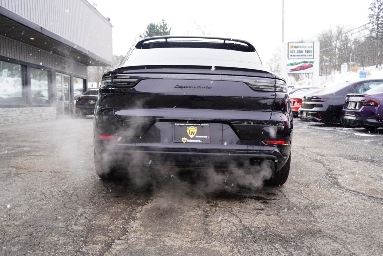 Used 2021 Porsche Cayenne Turbo image 8