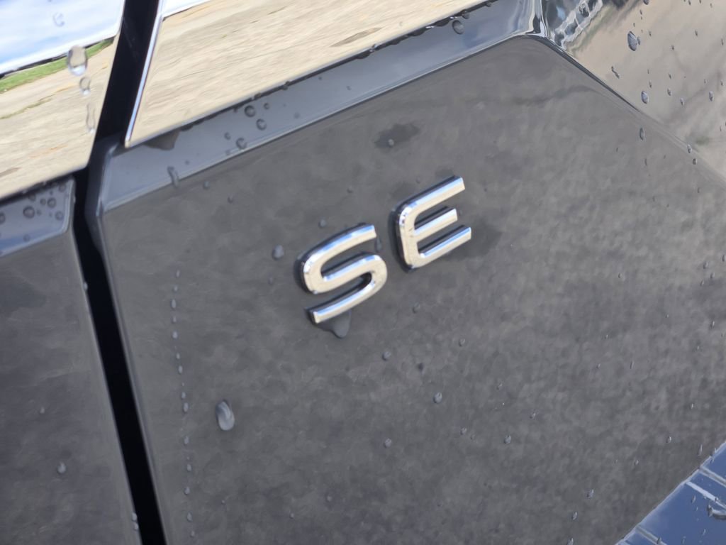 New 2026 Volkswagen Atlas SE image 8