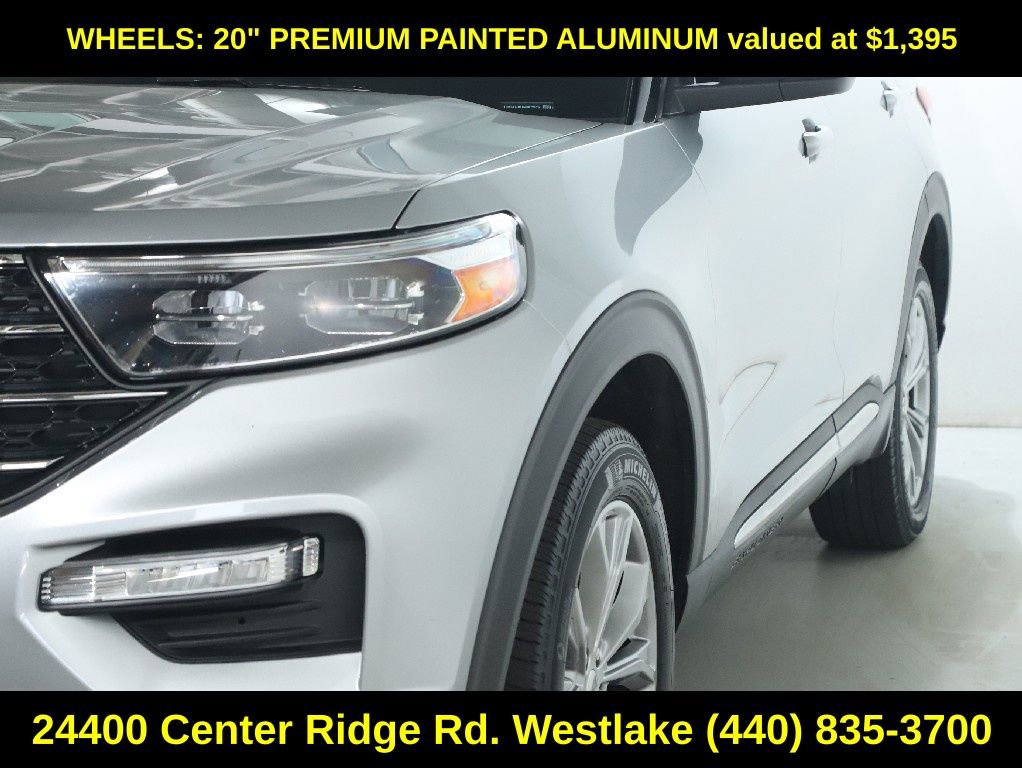 Used 2022 Ford Explorer XLT w/ Equipment Group 202A image 5
