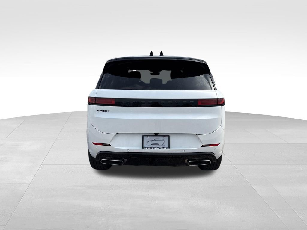 New 2026 Land Rover Range Rover Sport Dynamic SE image 8