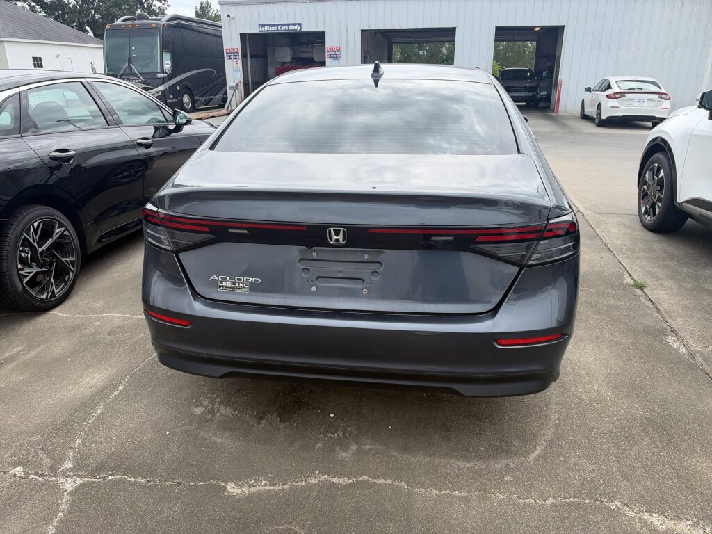 Used 2024 Honda Accord EX image 6