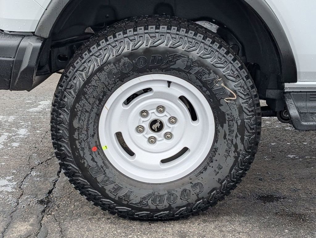 New 2026 Ford Bronco Heritage Edition image 17