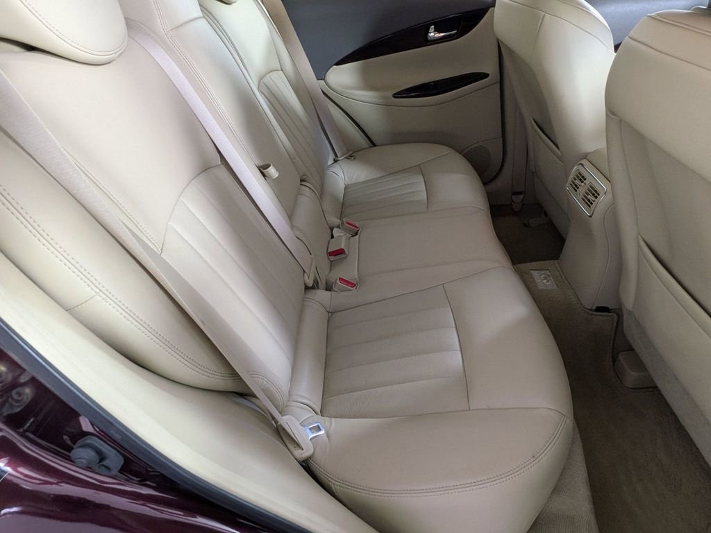 Used 2015 INFINITI QX50 Journey w/ Premium Package RWD image 28