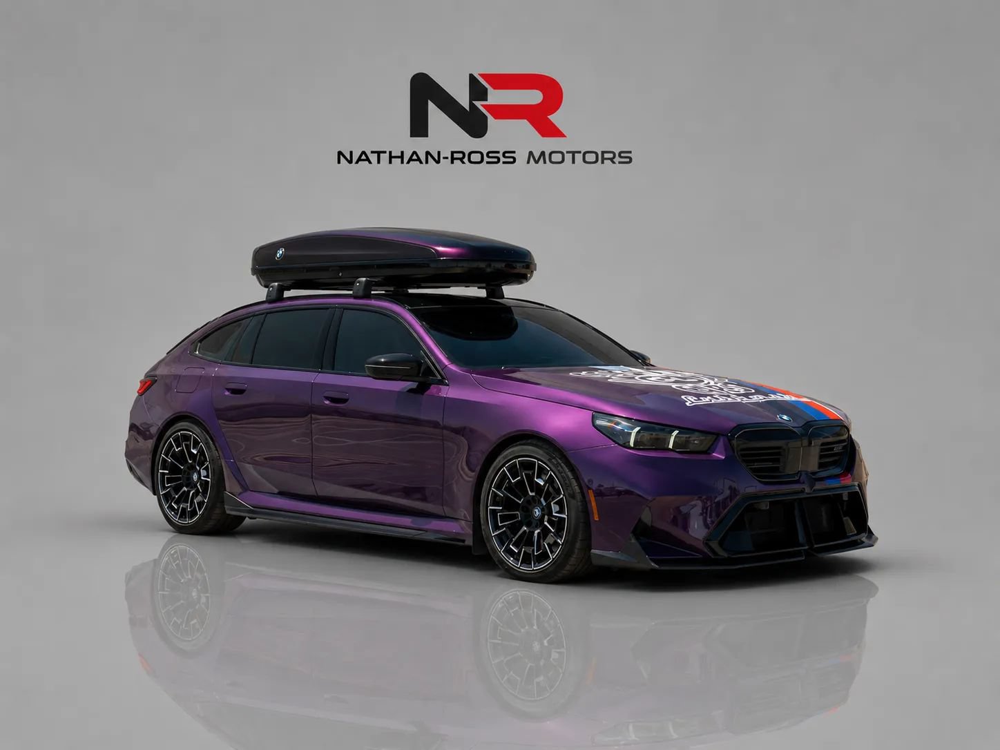 Used 2025 BMW M5 Touring AWD/4WD image 1