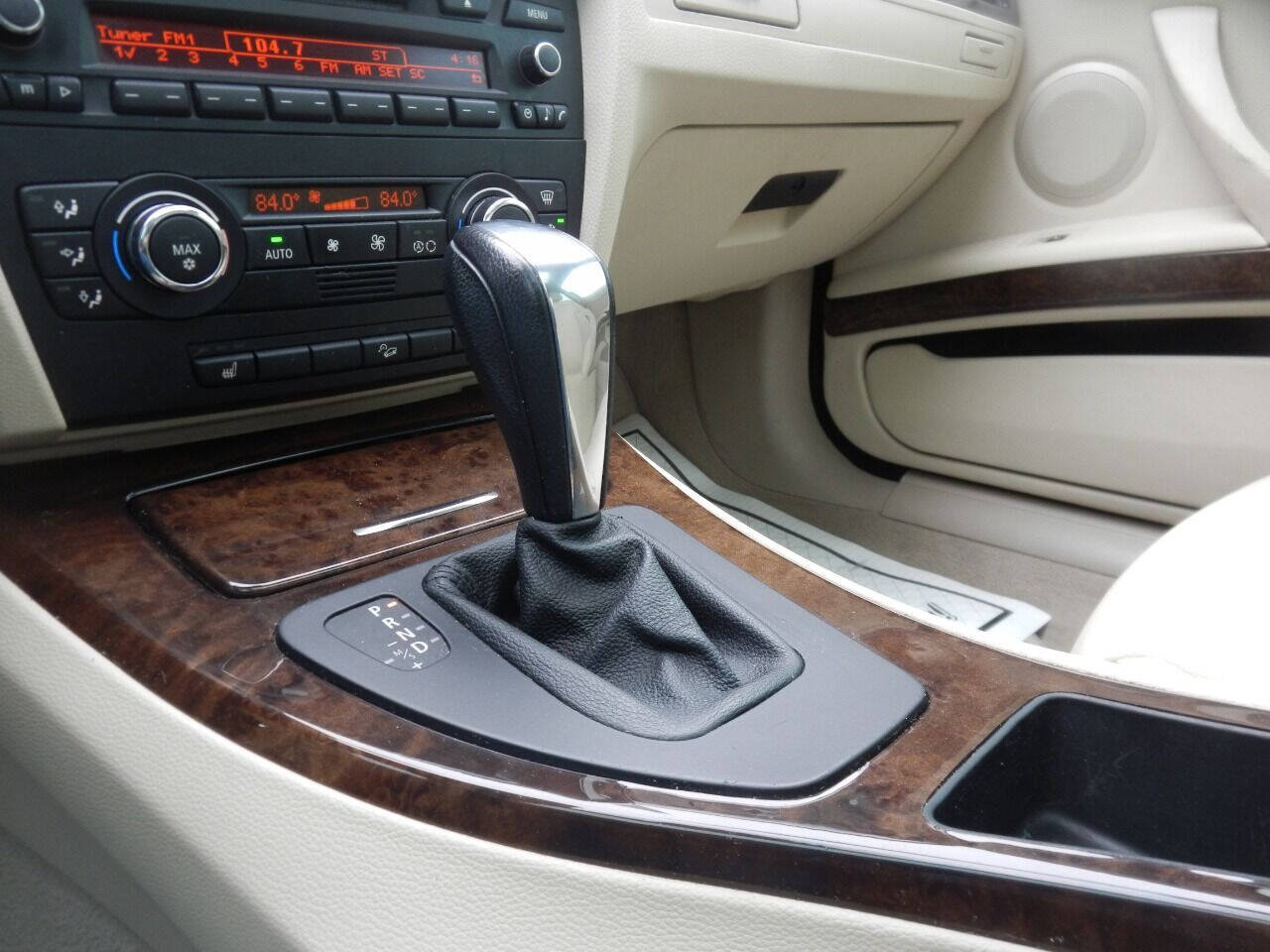 Used 2009 BMW 328i xDrive Coupe AWD/4WD image 34