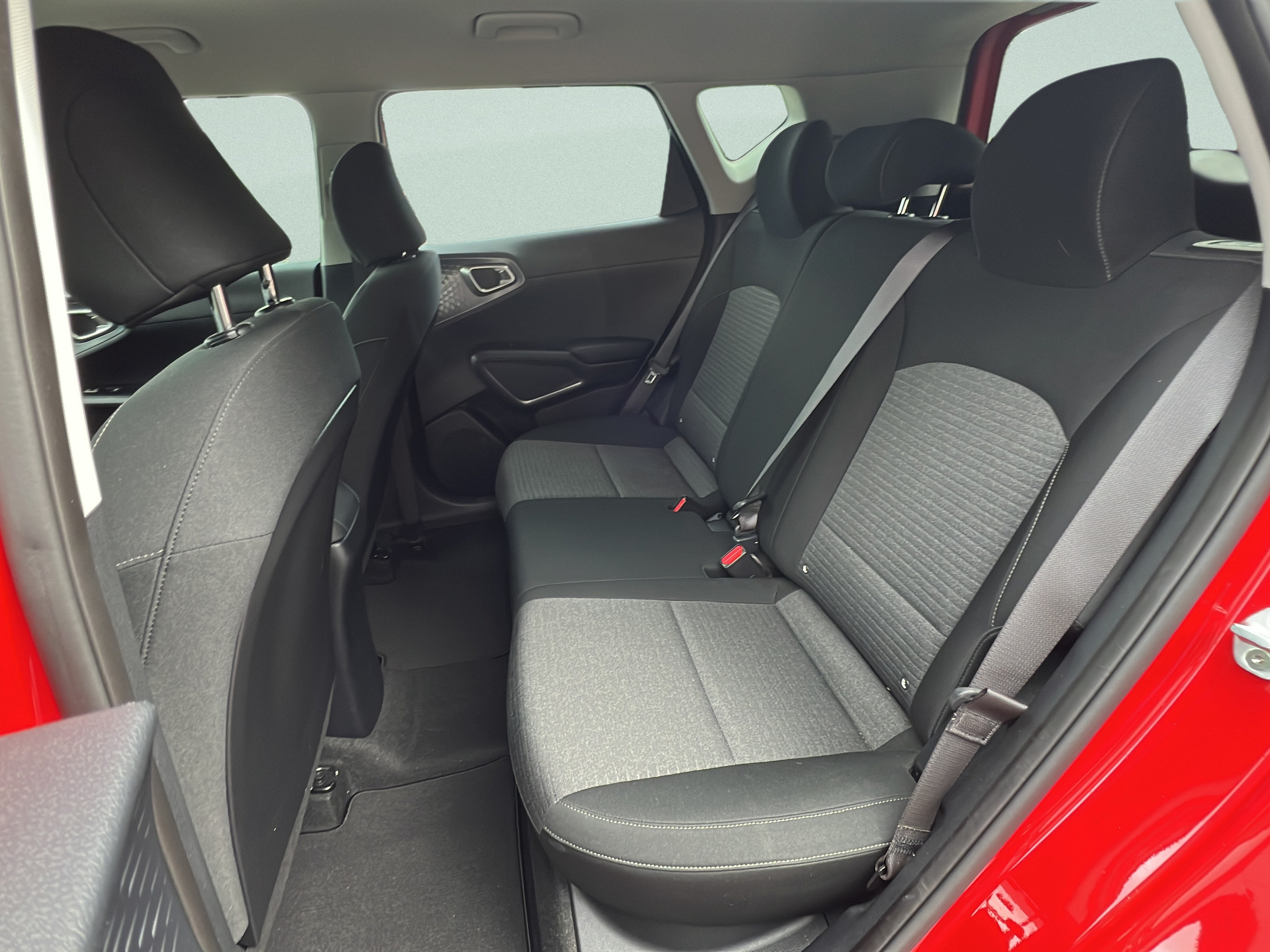 Used 2020 Kia Soul S FWD image 13
