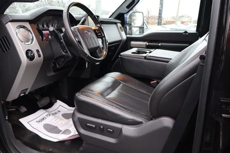 Used 2013 Ford F250 Lariat w/ Chrome Pkg image 12
