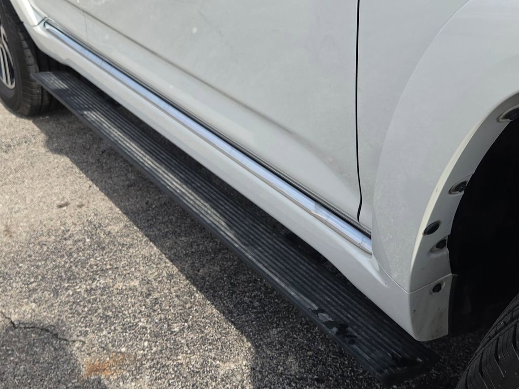 Used 2022 Toyota 4Runner Limited image 13