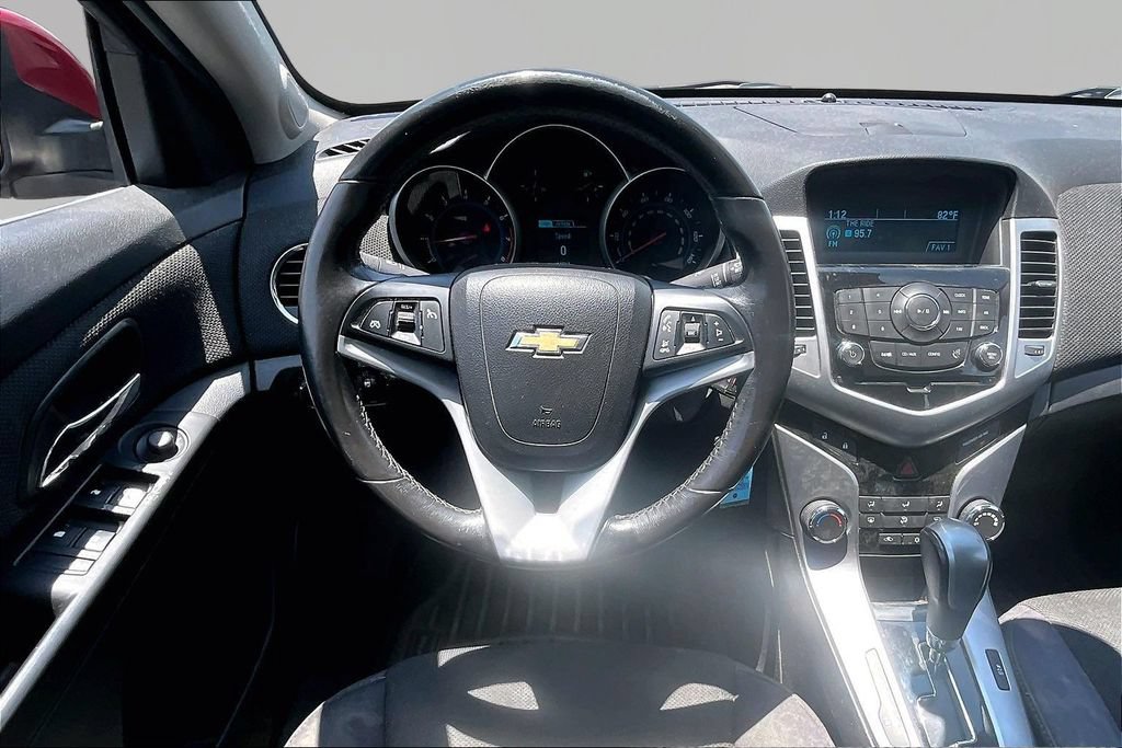 Used 2014 Chevrolet Cruze LT FWD image 8
