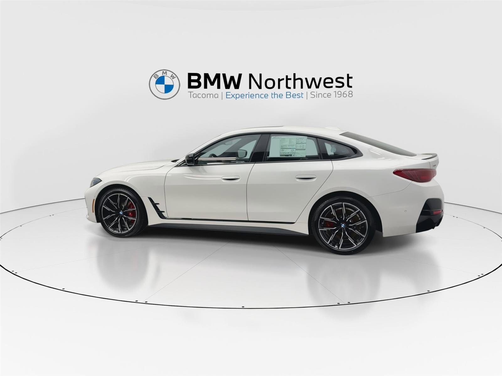 New 2026 BMW 430i xDrive w/ M Sport Package image 11