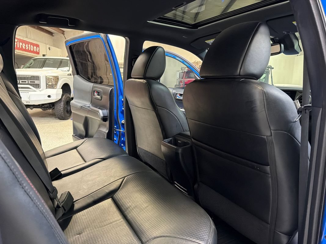 Used 2019 Toyota Tacoma TRD Pro AWD/4WD image 44