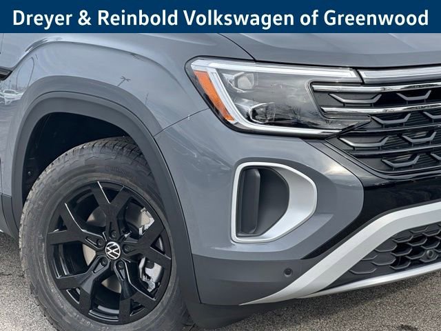 New 2026 Volkswagen Atlas Peak Edition image 10