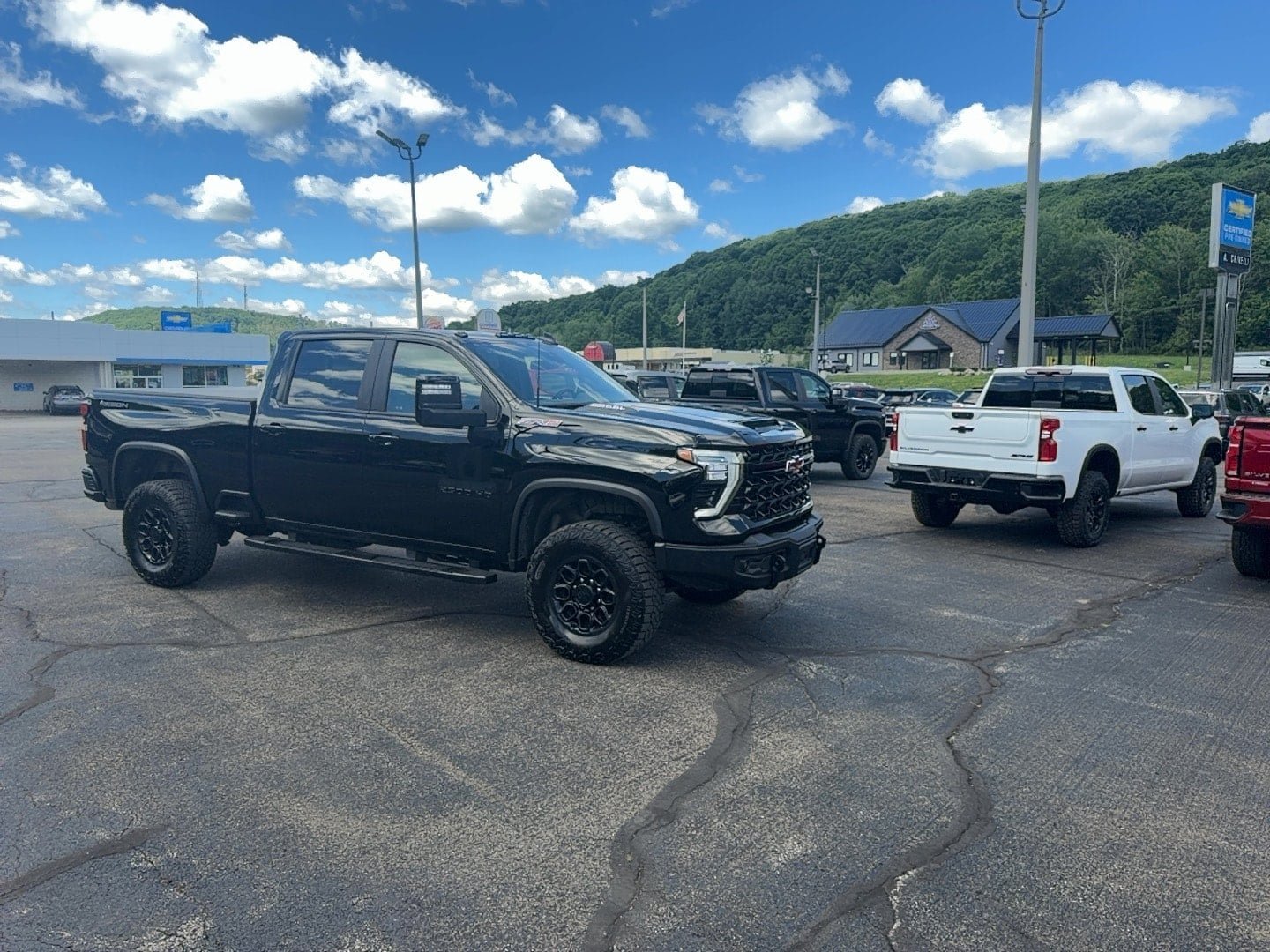 Used 2024 Chevrolet Silverado 2500 ZR2 w/ ZR2 Bison Edition