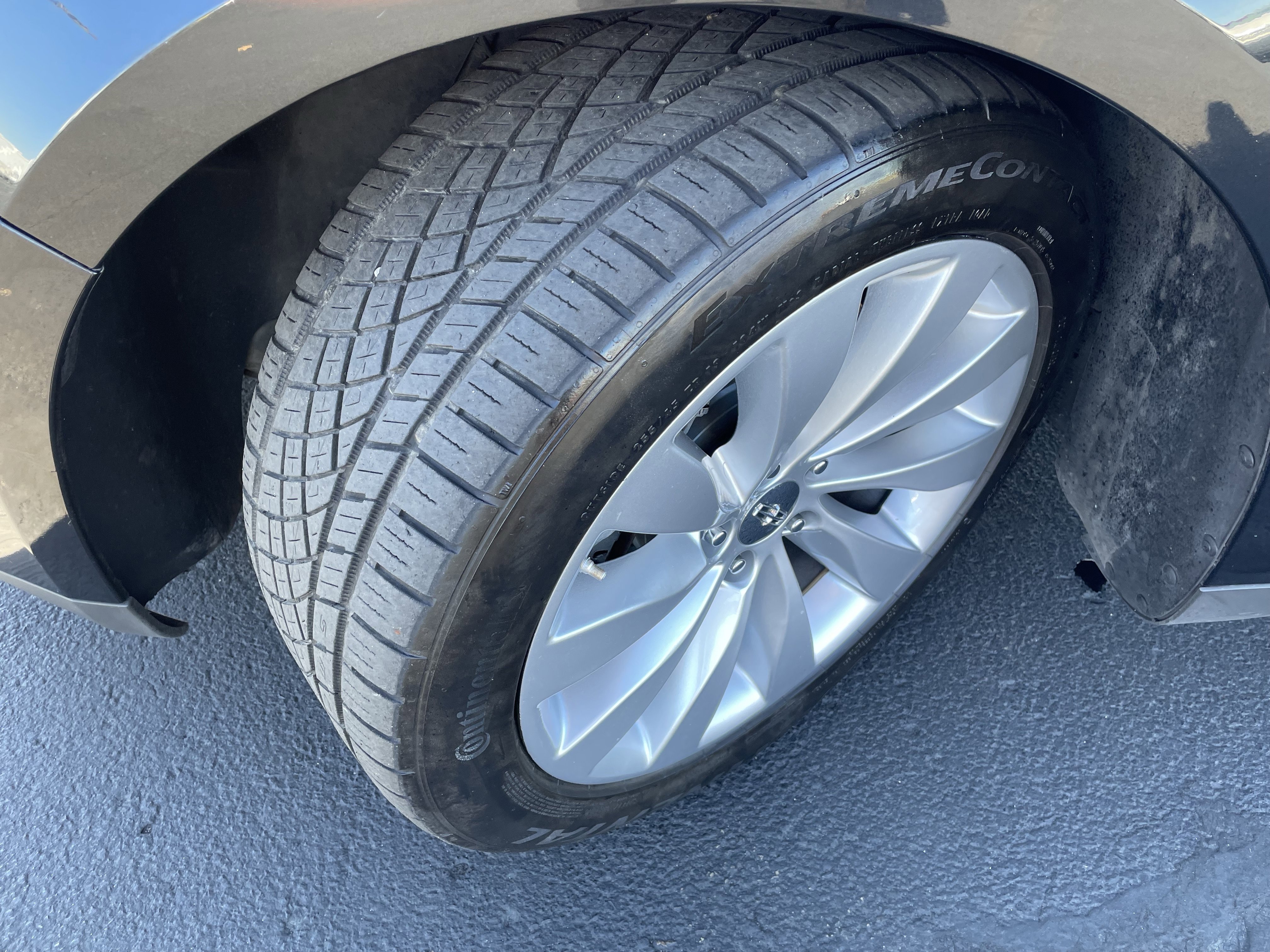 Used 2014 Lincoln MKS AWD w/ Equipment Group 101A image 9