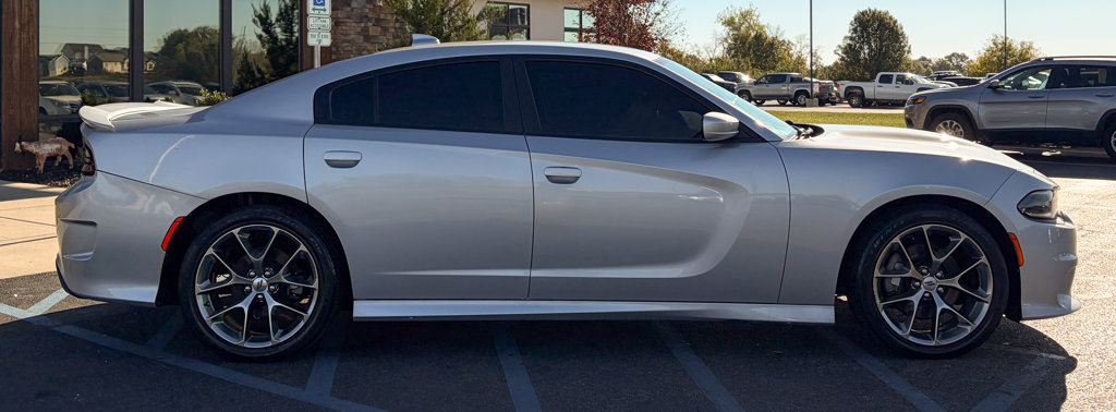Used 2020 Dodge Charger GT RWD image 24