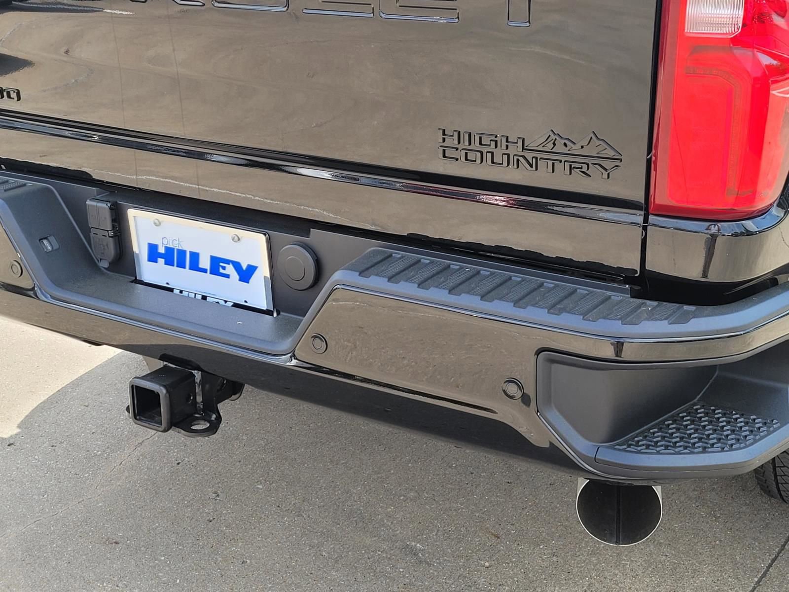 New 2026 Chevrolet Silverado 3500 High Country w/ High Country Premium Package image 4