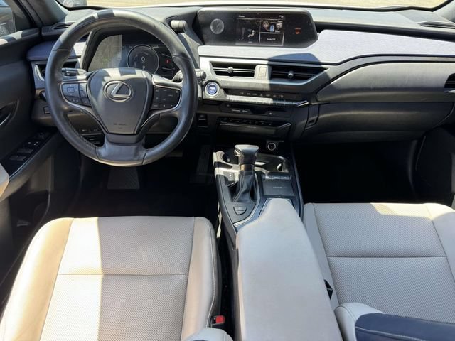 Used 2020 Lexus UX 250h w/ Premium Package AWD/4WD image 19