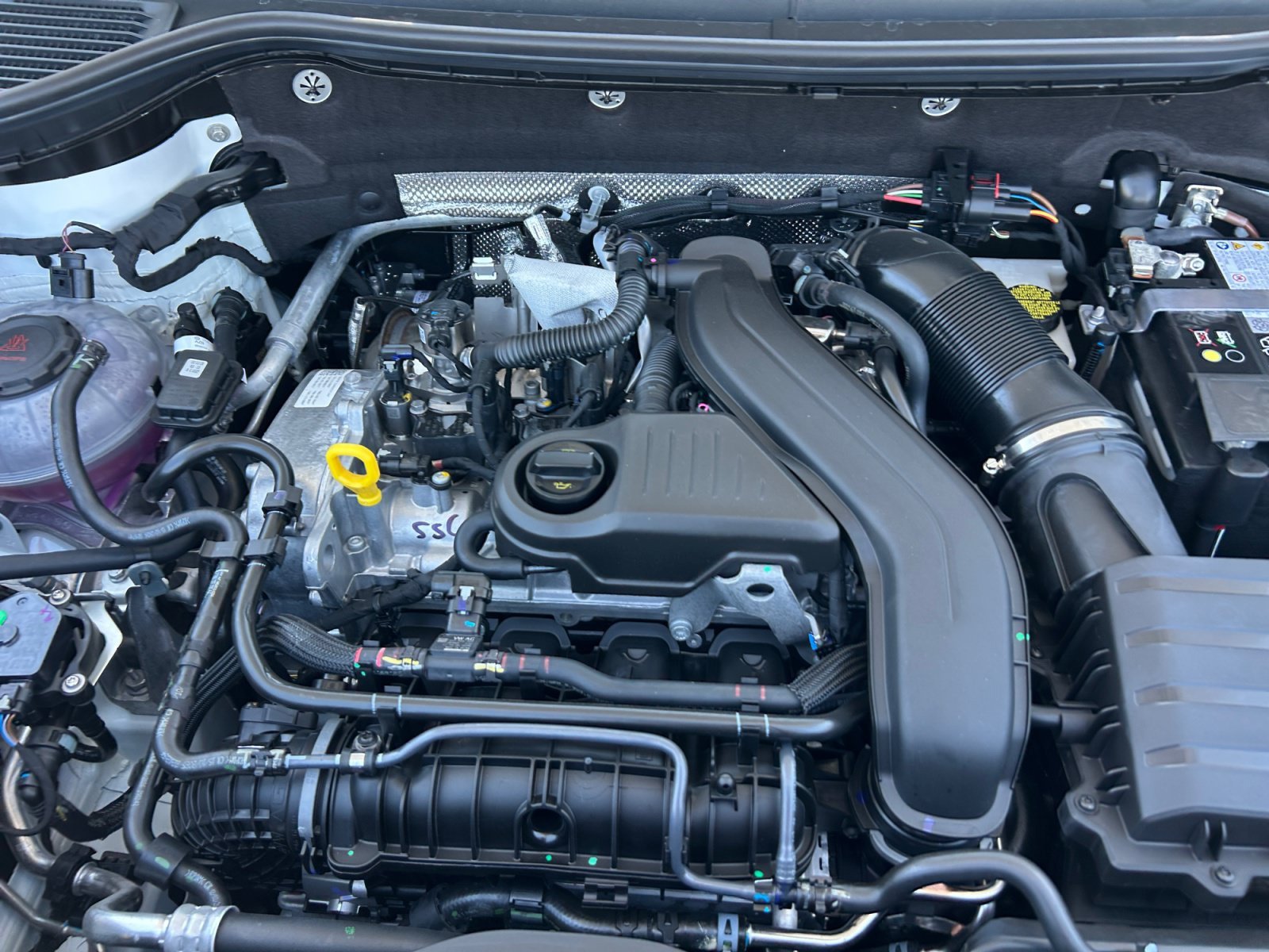New 2026 Volkswagen Taos SE AWD/4WD image 20