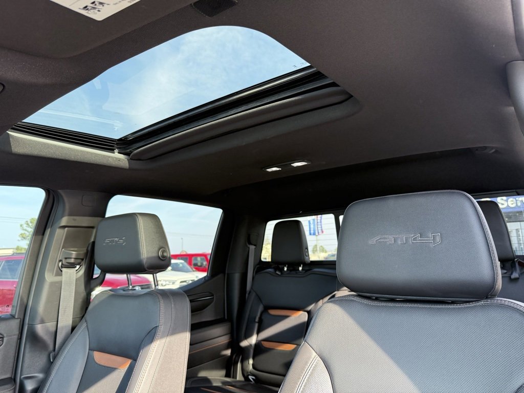 Used 2023 GMC Sierra 1500 AT4 w/ AT4 Preferred Package image 24