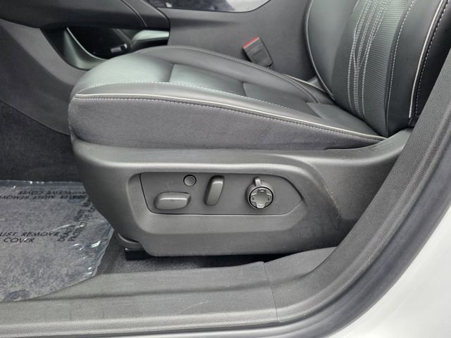 Used 2024 Buick Envision Avenir AWD/4WD image 14