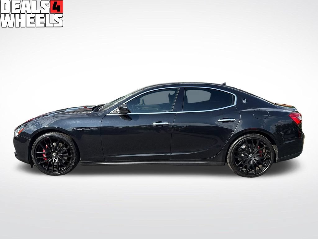 Used 2017 Maserati Ghibli S RWD image 2