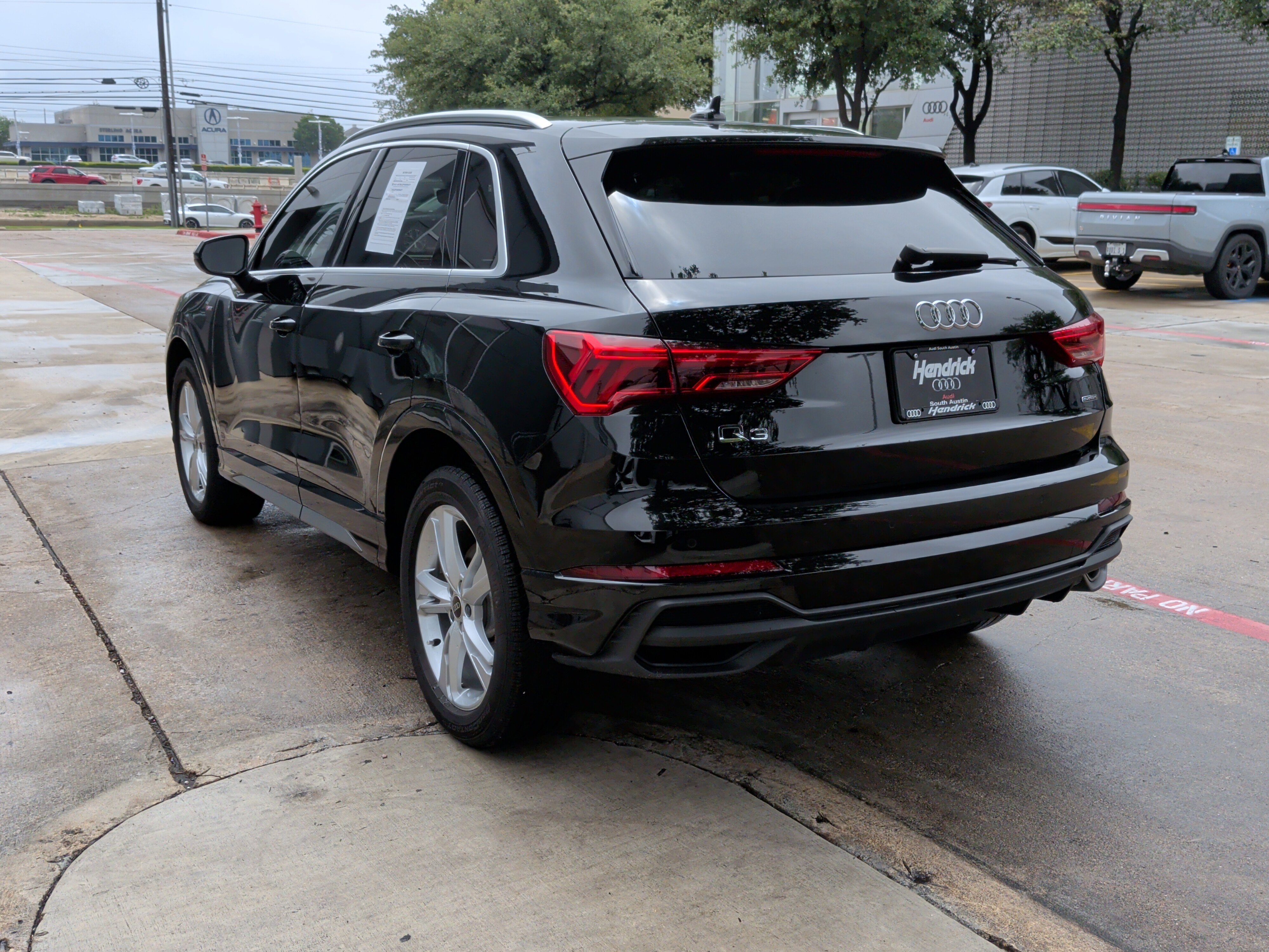 Certified 2024 Audi Q3 2.0T Premium w/ 19" Wheel Package AWD/4WD image 9