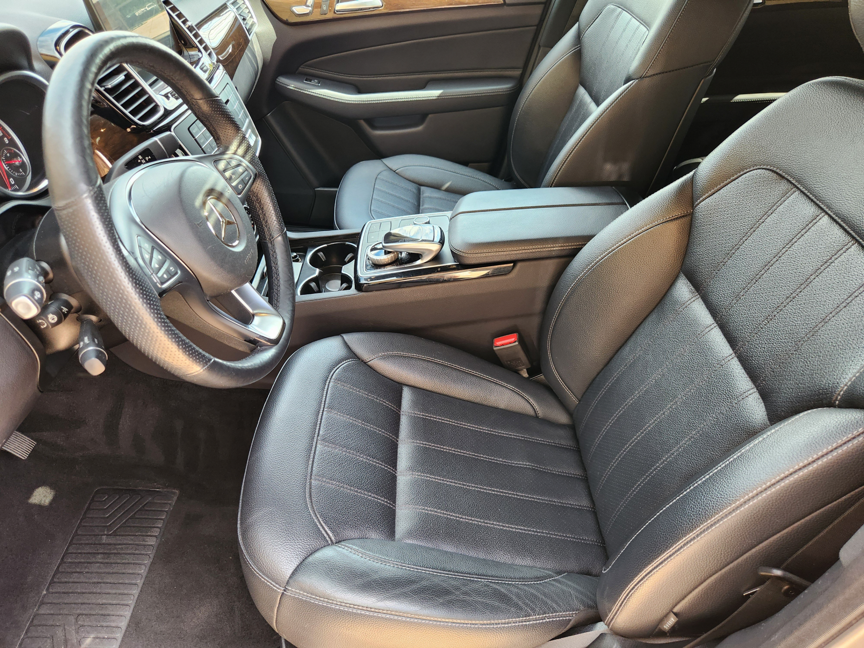Used 2017 Mercedes-Benz GLE 350 4MATIC image 9
