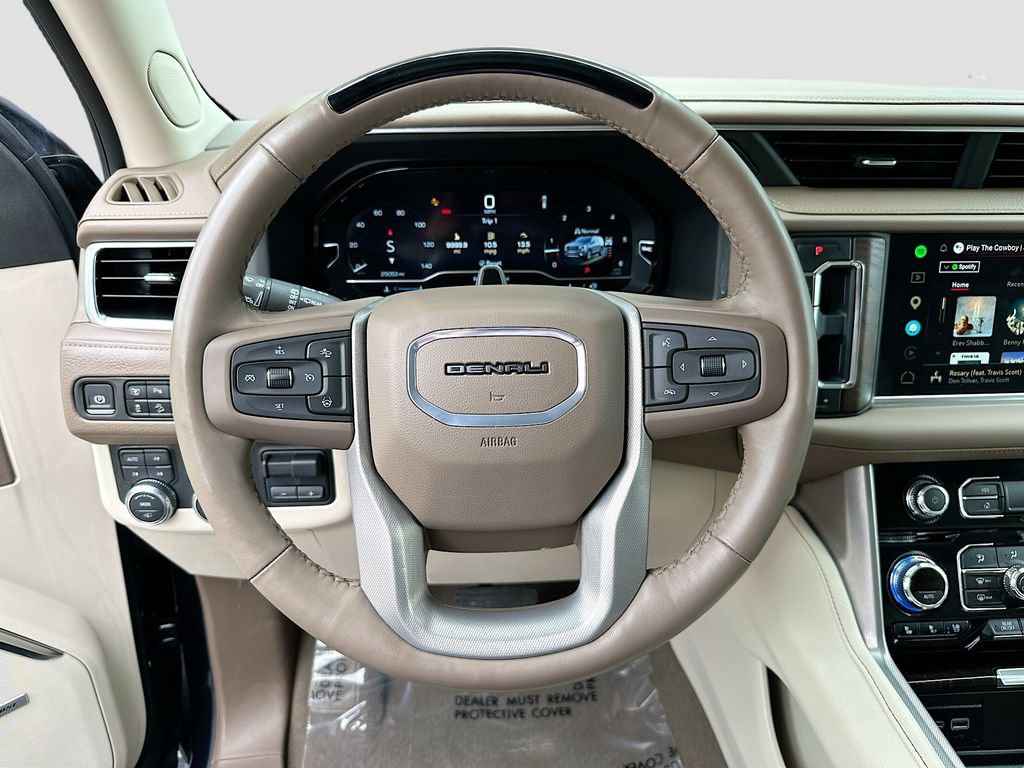 Used 2024 GMC Yukon XL Denali w/ Denali Reserve Package AWD/4WD image 12