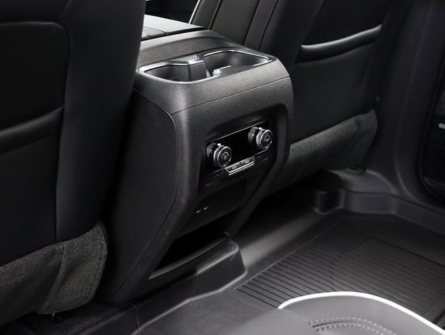 New 2026 Buick Enclave Preferred w/ LPO, Floor Liner Package image 14