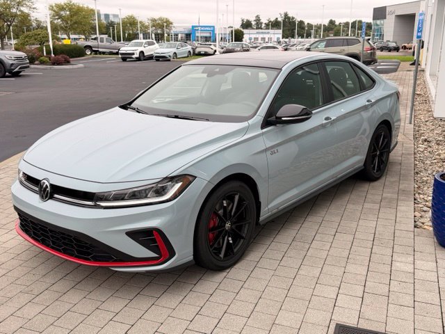 New 2027 Volkswagen Jetta GLI Autobahn FWD image 2