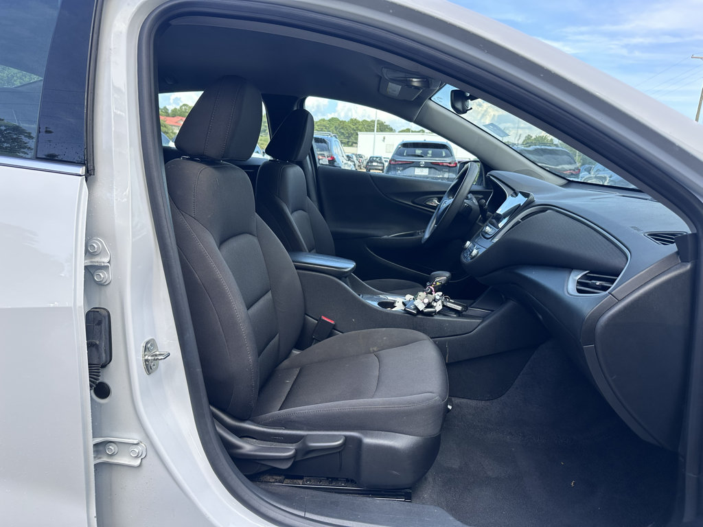 Used 2023 Chevrolet Malibu LT FWD image 21