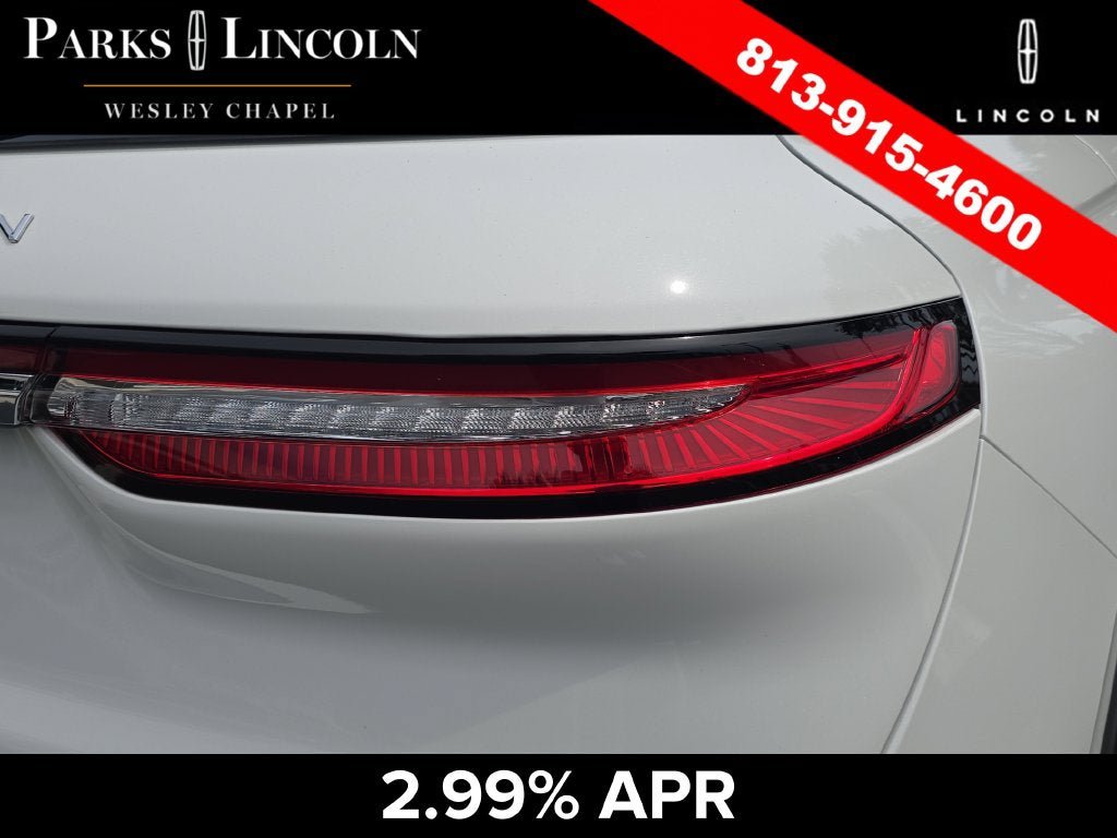 Certified 2025 Lincoln Corsair FWD image 7
