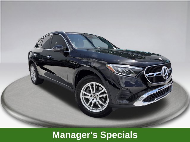Used 2023 Mercedes-Benz GLC 300 image 2