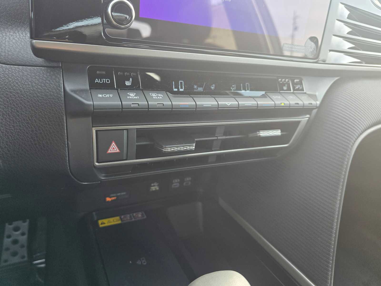 New 2026 Toyota Camry Hybrid image 29