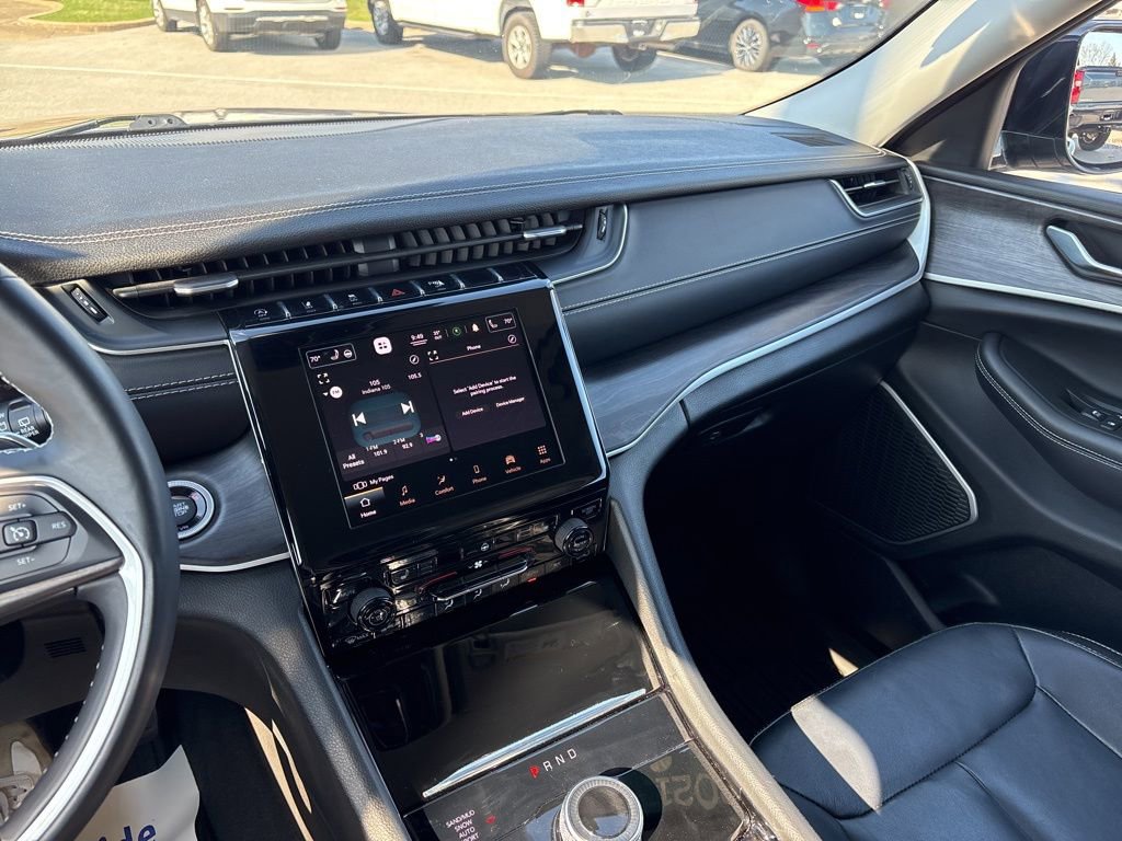 Used 2021 Jeep Grand Cherokee L Limited image 33