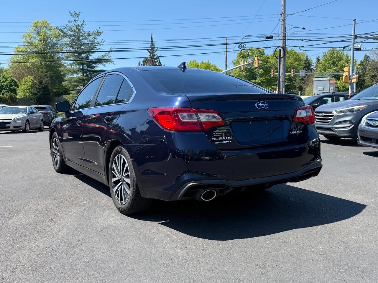 Used 2018 Subaru Legacy 2.5i Premium w/ Popular Package #1 AWD/4WD image 7