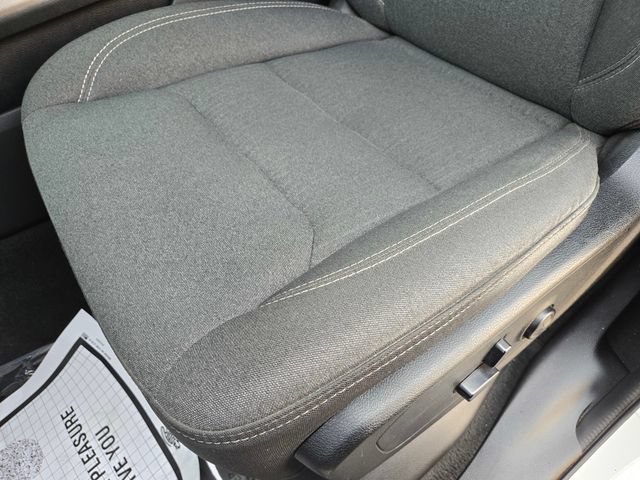 Used 2020 RAM 1500 Big Horn AWD/4WD image 11