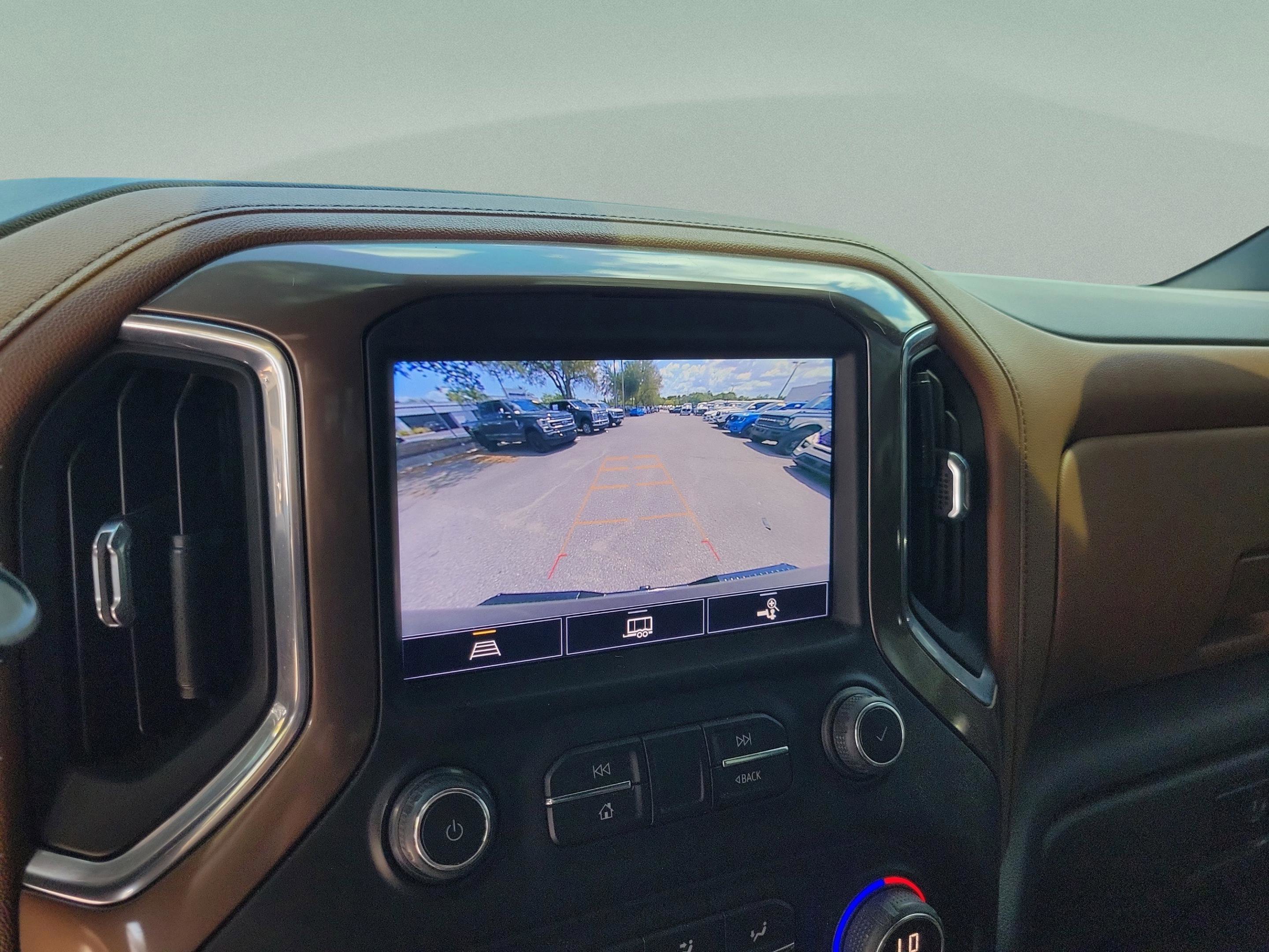 Used 2021 Chevrolet Silverado 1500 High Country AWD/4WD image 28