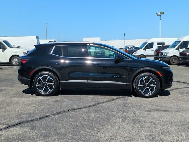 Certified 2026 Chevrolet Equinox EV LT AWD/4WD image 9