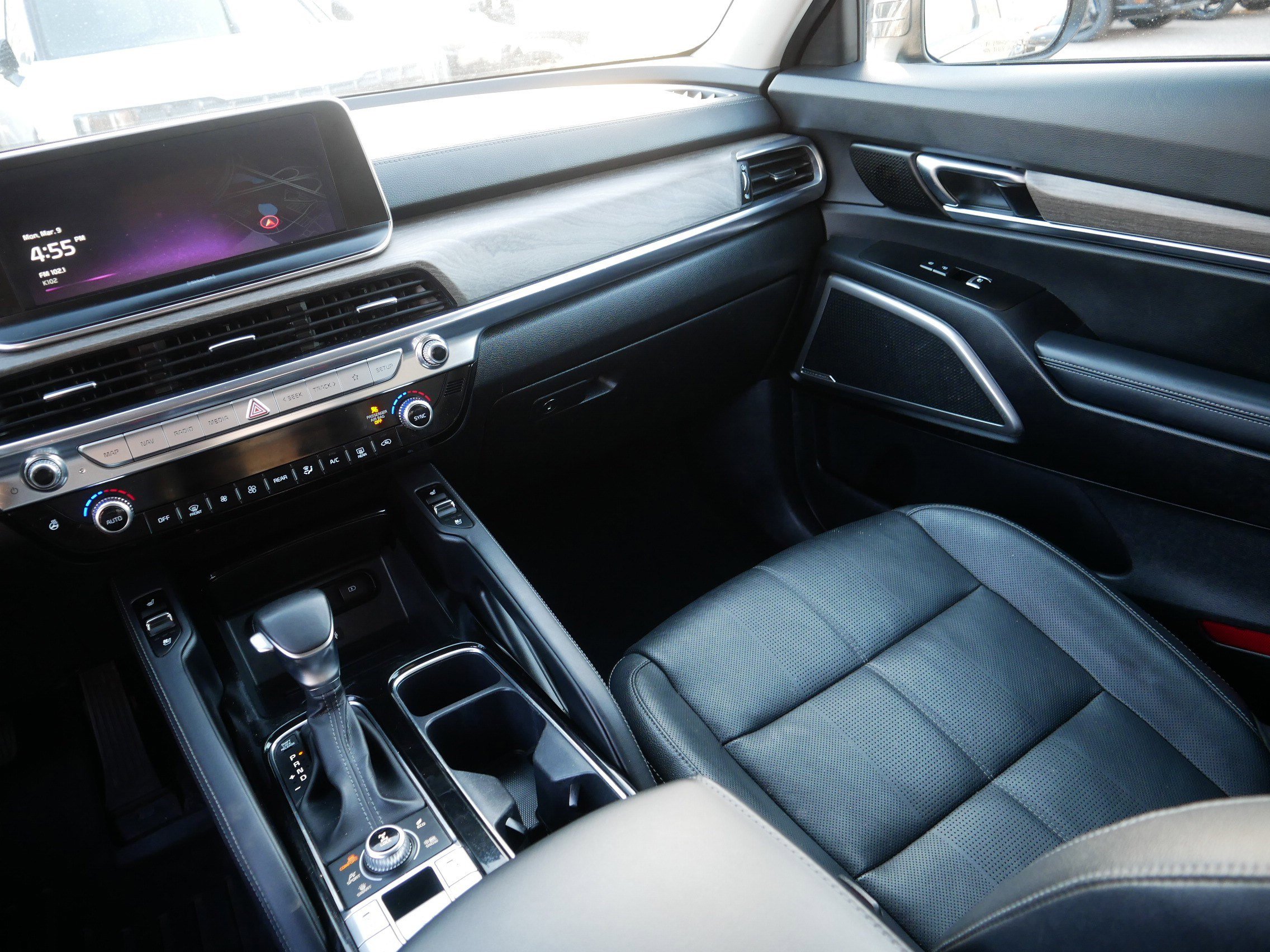 Certified 2022 Kia Telluride EX w/ EX Premium Package image 12