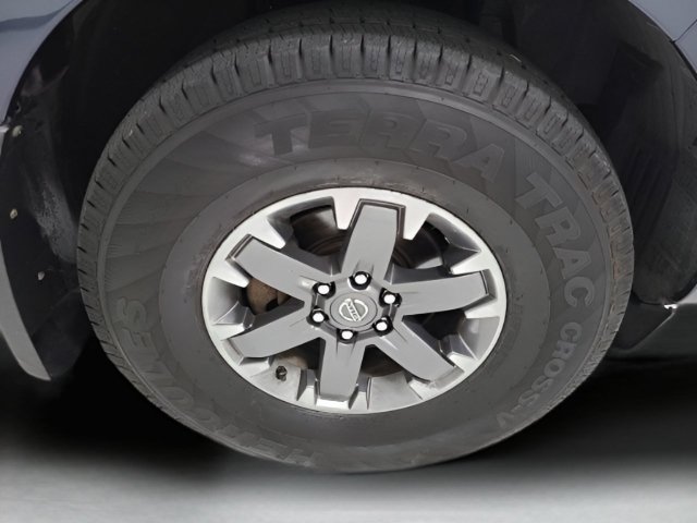 Used 2016 Nissan Frontier PRO-4X AWD/4WD image 9
