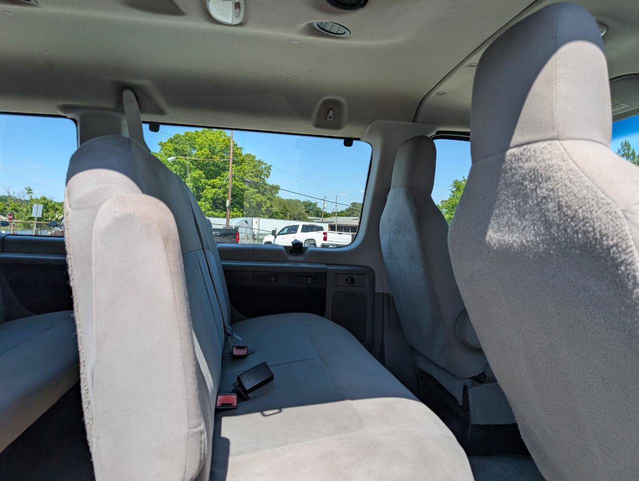 Used 2013 Ford E-350 and Econoline 350 XLT RWD image 22