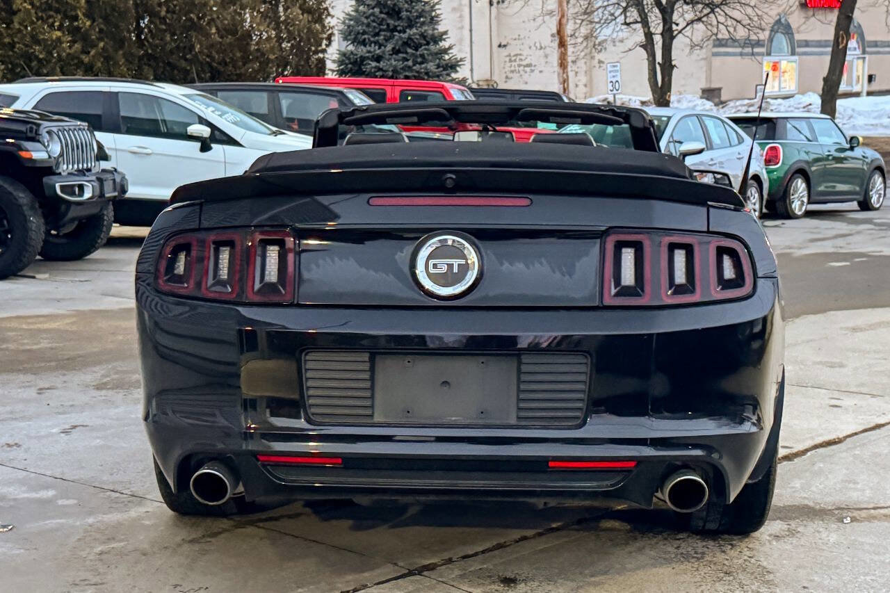 Used 2013 Ford Mustang GT Premium w/ Electronics Pkg image 4