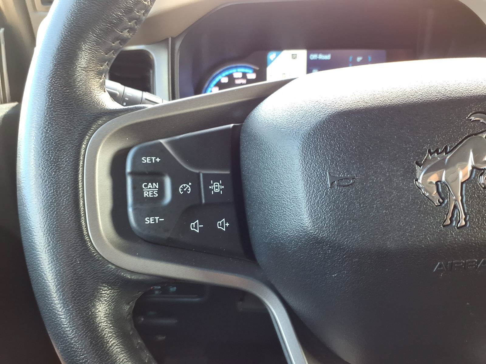 Used 2022 Ford Bronco Big Bend w/ Sasquatch Package AWD/4WD image 18