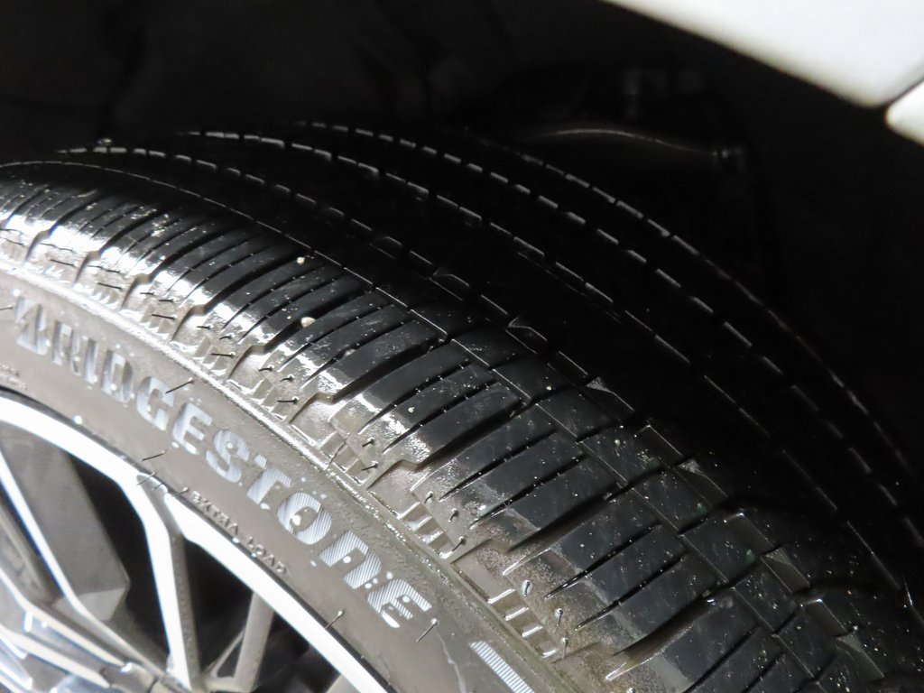 Used 2025 Chevrolet Tahoe High Country image 7