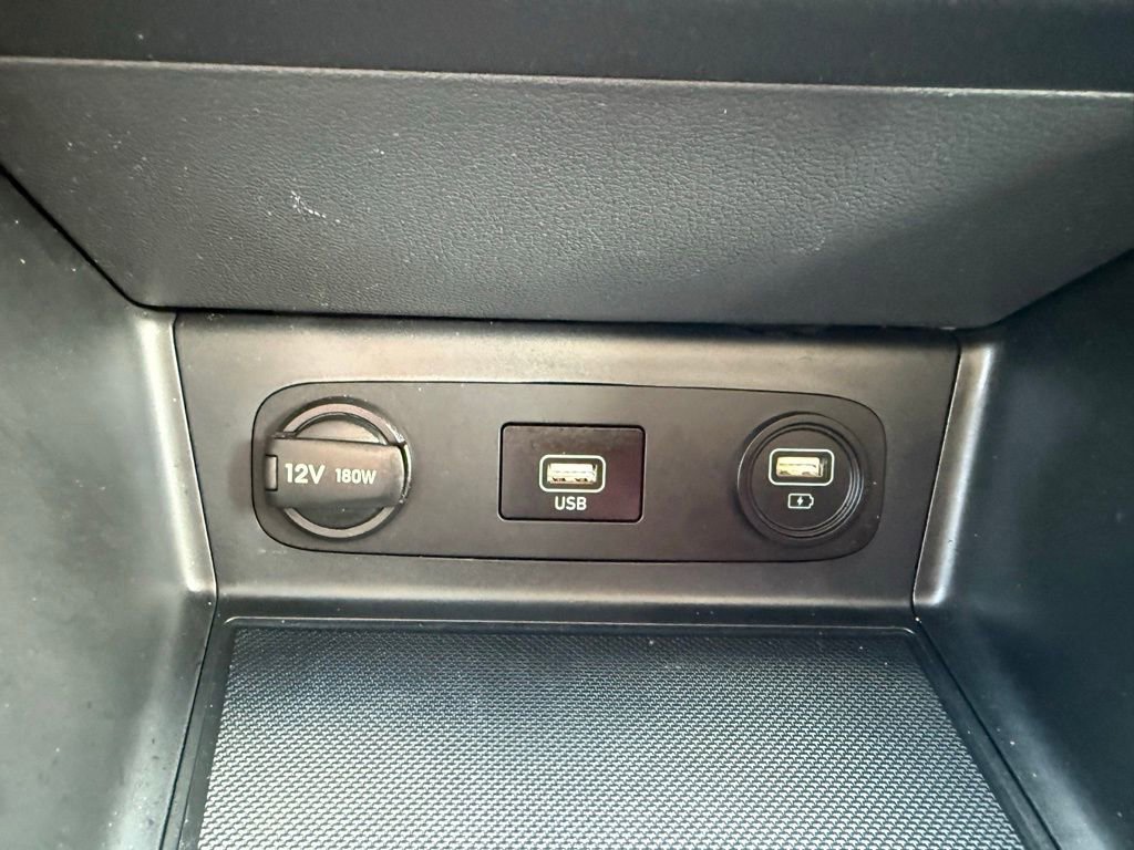 Used 2023 Hyundai Sonata SEL w/ Cargo Package image 28