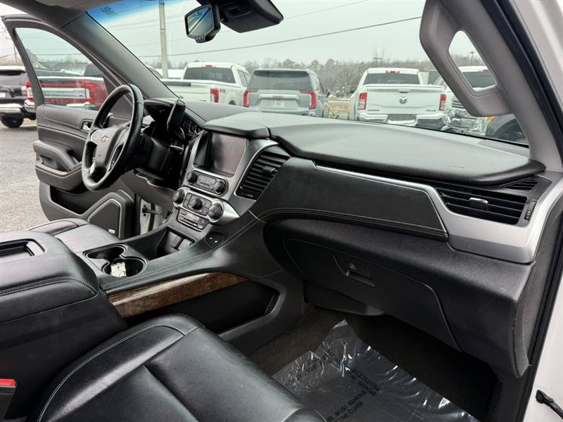 Used 2018 Chevrolet Tahoe LT w/ Luxury Package AWD/4WD image 14