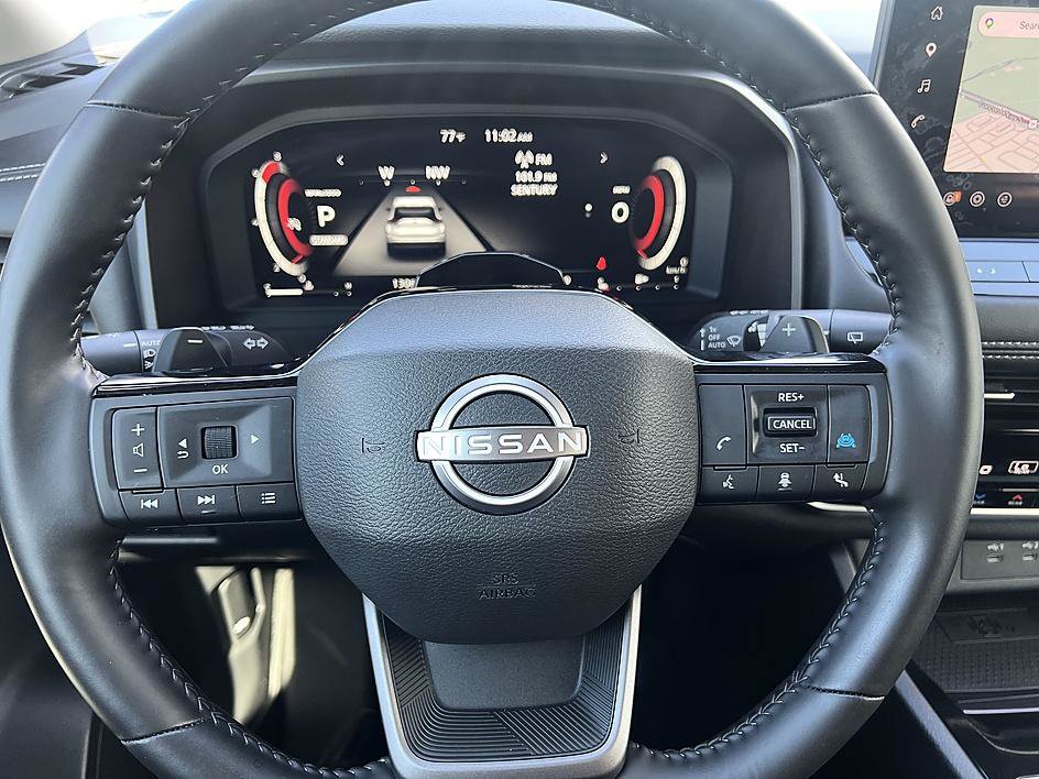 Certified 2025 Nissan Rogue SL w/ Tech Package FWD image 23